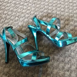 Turquoise foil look heels size 8.5